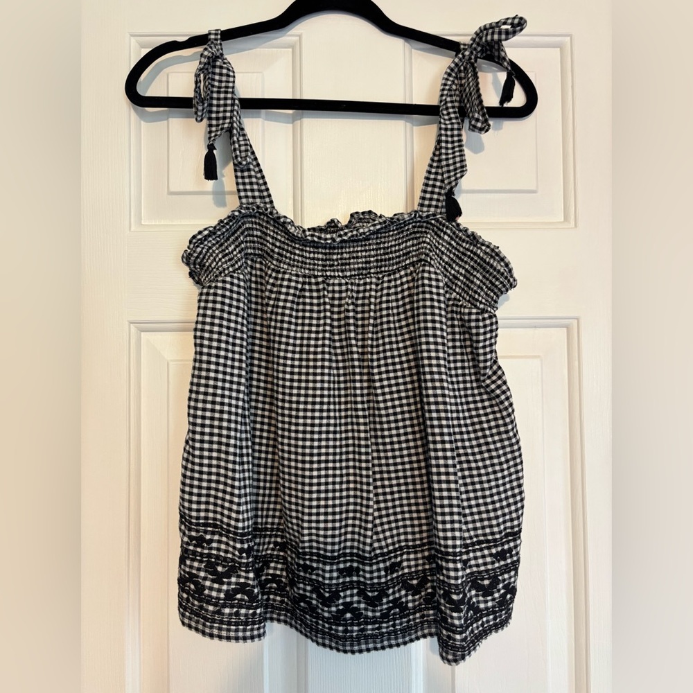 Old Navy Black and White Smocked Ruffled Tank Top